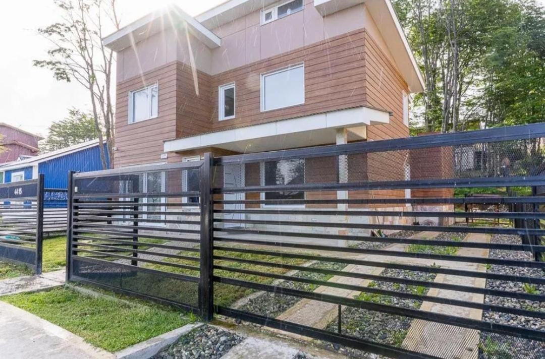 Moderna Casa En Ushuaia Villa Eksteriør bilde